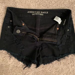 Black American Eagle Distressed Jean Shorts 🦅